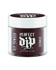 Perfect Dip will change the way you apply colour. No matter your skill level, Perfect Dip will make you a master. Whether you're looking for vivid colour payoff or a perfect smile line, it's easier than ever to achieve. Get perfect nails every time.