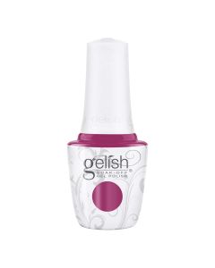 POP-ARAZZI-POSE-BOTTLE