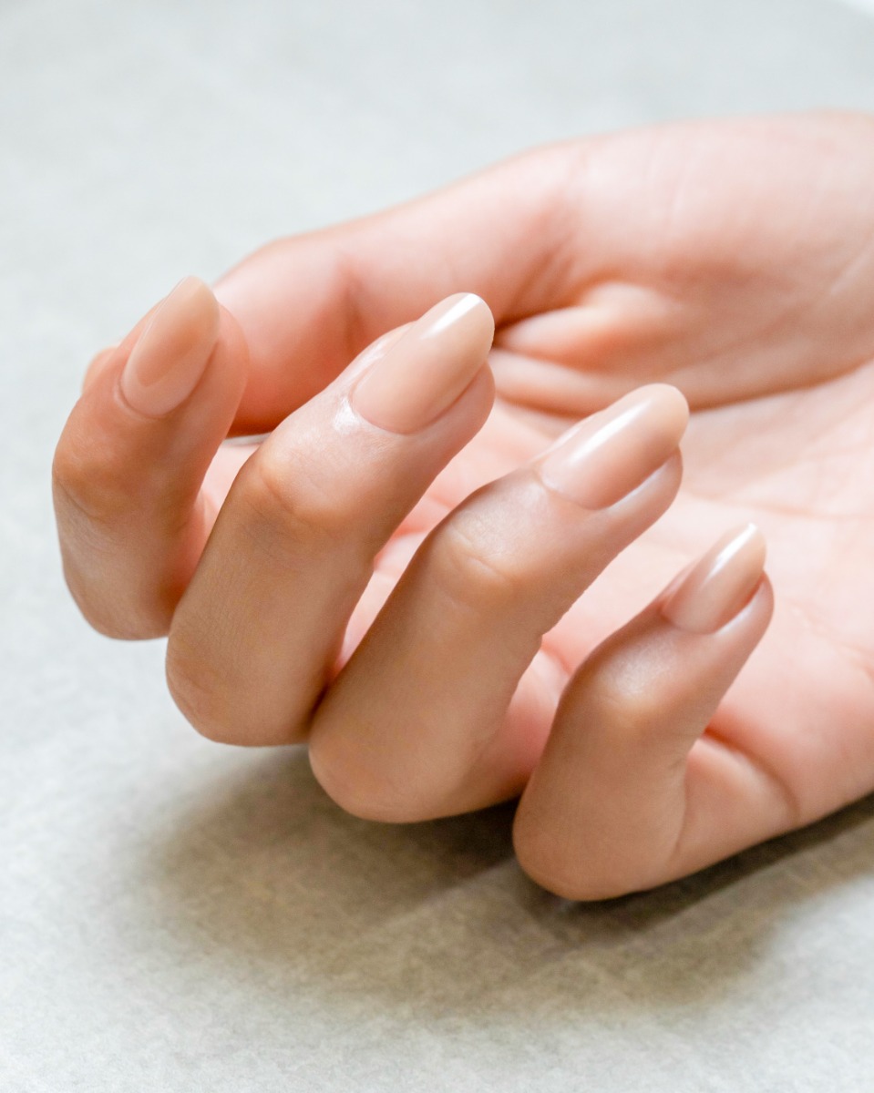 Short Round Nude Hover